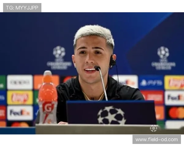 恩佐与克罗斯出球能力及中场组织结构对比分析